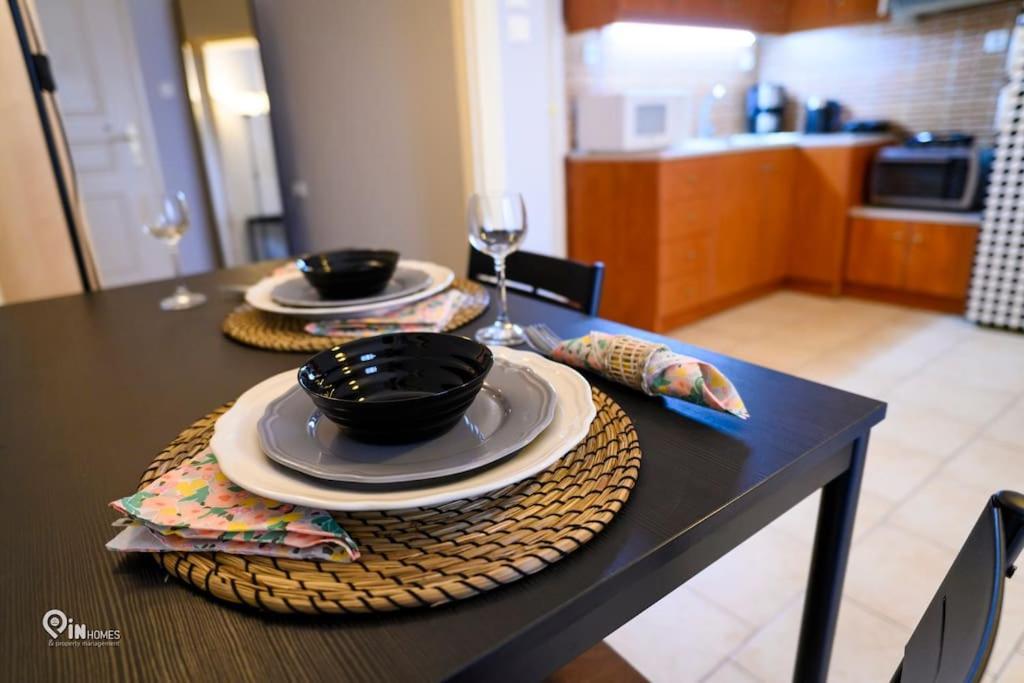 'afrodite' Cozy In Egaleo Apartment *