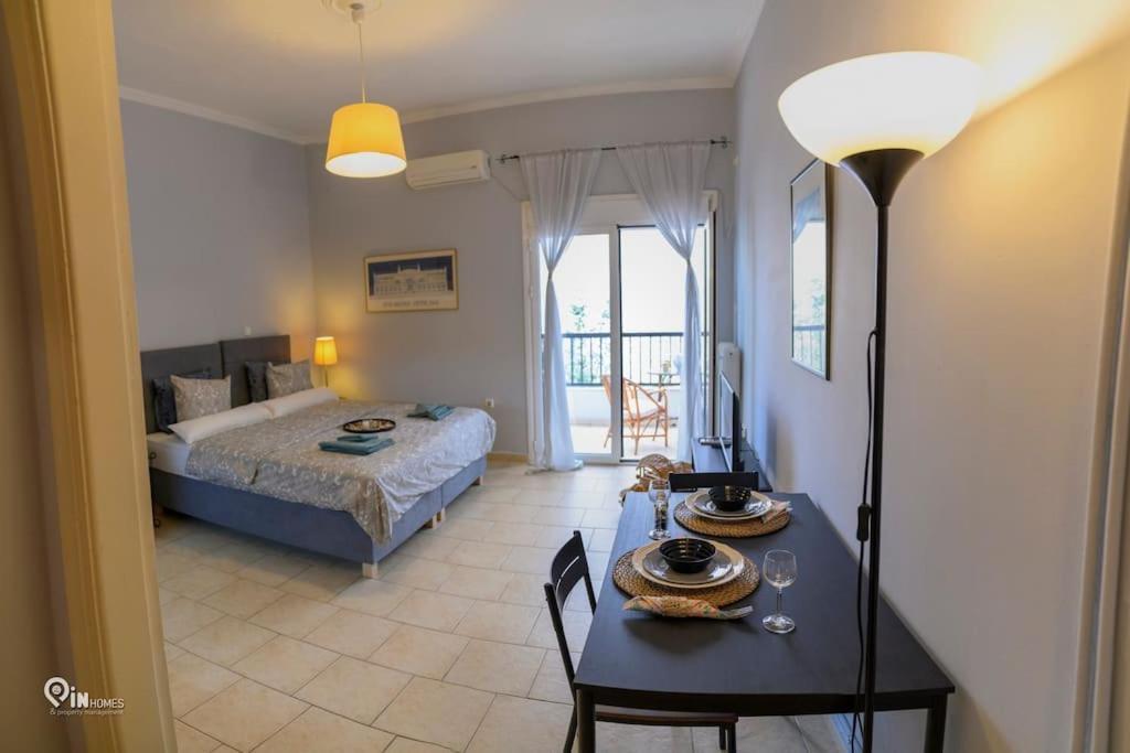 'afrodite' Cozy In Egaleo Apartment Athens