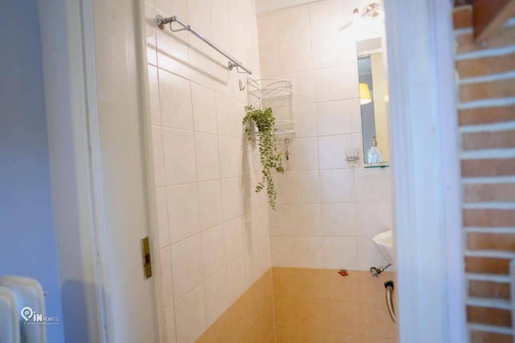 'afrodite' Cozy In Egaleo Apartment Athens